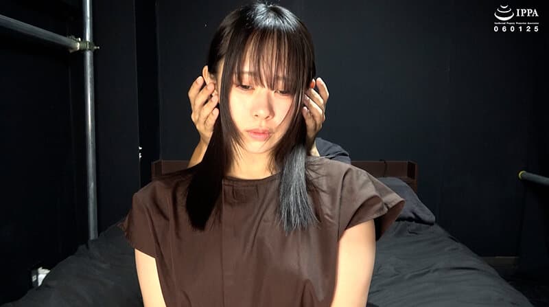 【超敏感美女の脇＆乳首くすぐりイカせプレイ！！！】甘井くるみ