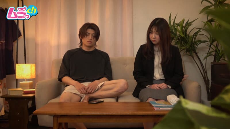 カップル部屋REC 彼女を自分のモノにするため、長～いチ〇ポからドピュドピュ特濃本気汁で激重執着孕ませSEX！彼女の浮気で病み堕ちしたメンヘラ彼氏