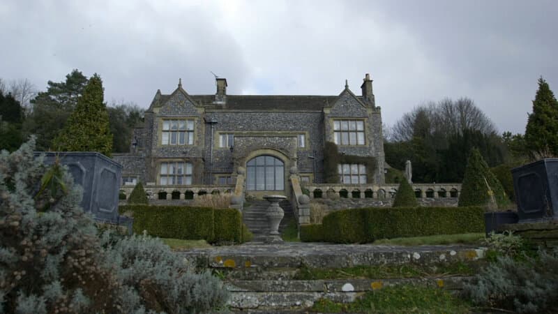 【Marc Dorcel】40 Years Old～夫ではなくゲストハウスの客のチ●ポにハマってしまった四十路妻～