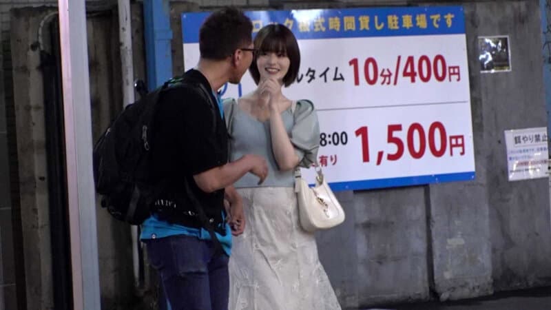 素人寝取られハメ撮り団 変態願望の強いお客様からのご依頼で野郎どもに捧げられる素人美女