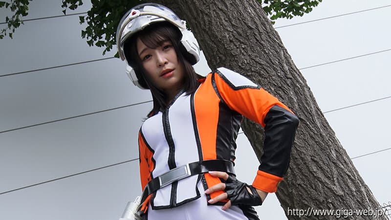 巨大ヒロイン（R） アディア 佐藤ののか