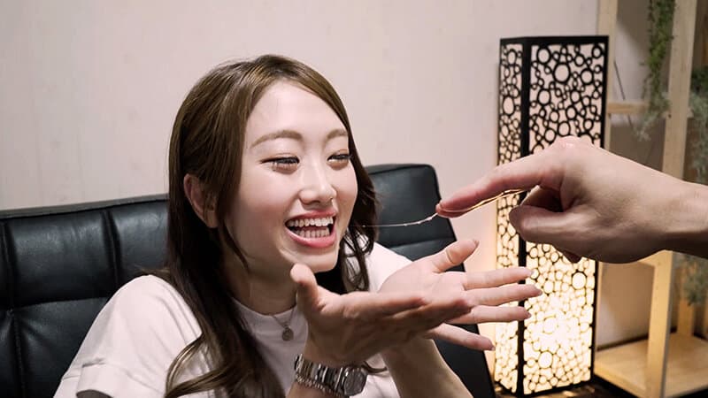 ～喉奥姦通～ イラマチオ 加藤結衣