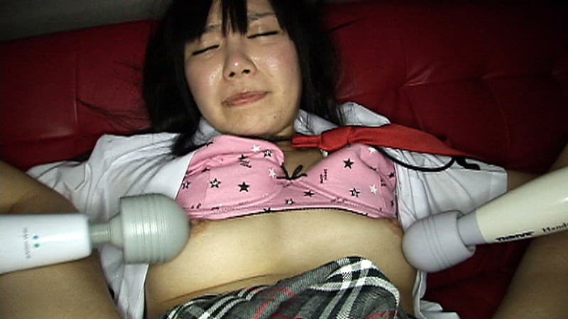 いまどきのJKはセックスに対してほとんど抵抗が無い。てか、むしろ大好き◆ 制服少女8名収録270分