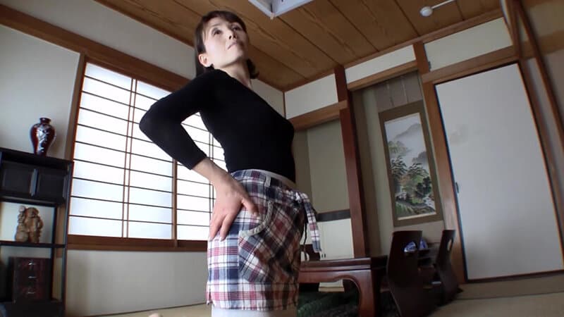 隅田涼子 痩せ貧乳母さんのスケベなSEX 2枚組