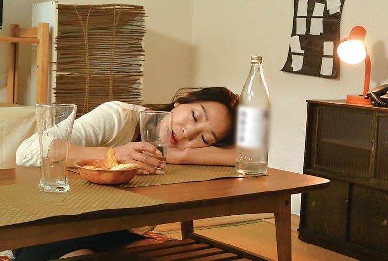 酔っ払った母が親父と間違えてフェラしてきた