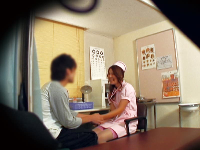 風俗店でやってはいけないタブー！ワケあり美人が白衣でサービス！ナースイメクラで本番交渉！！