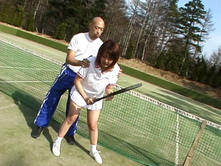 狙われたテニス部員達