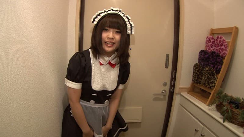 メイドリフレの店員さんがイヤらしい事いっぱいしちゃいました！ 優梨