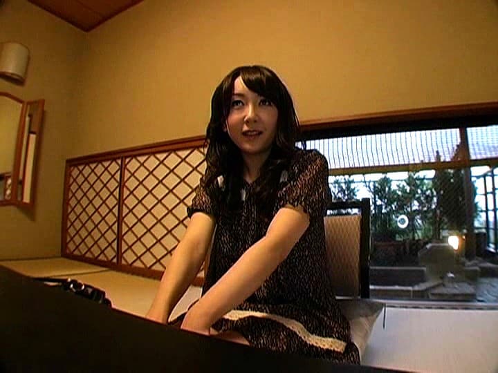 人妻の愛液オナニー