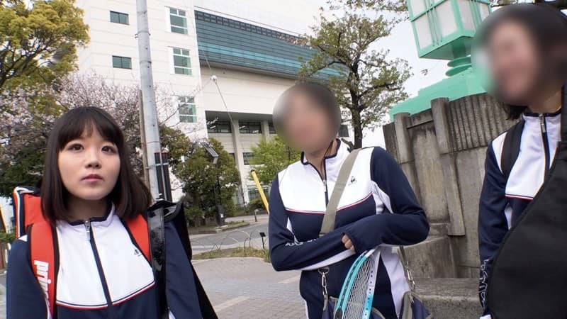 都会の片隅で見つけたふんわりしたあの子が大人の階段登りました 椎名あいみ