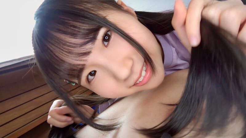 小悪魔で元気な姪っ子貧乳美少女！覚えたて腰振りで生中おじチ●ポ誘惑中出し！ 森咲はるの