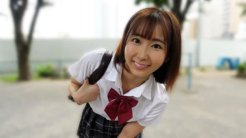 LOCK-ON@ひな 「オジさんのイくとこ見せて」男がイく姿を見るのが好きな小悪魔J系がチ●ポ狩り無限射精 由衣陽菜