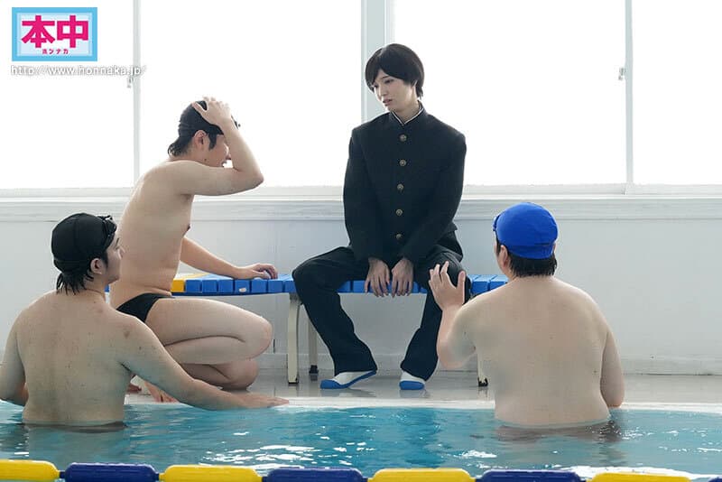 元男子校に転校してボーイッシュ男子になりすましてたのに…プールの授業で乳首ビンビンつるぺた男水着で女バレして、絶倫同級生に敏感乳首こねくられメス堕ち中出し肉便器に堕ちた私… 倉本すみれ