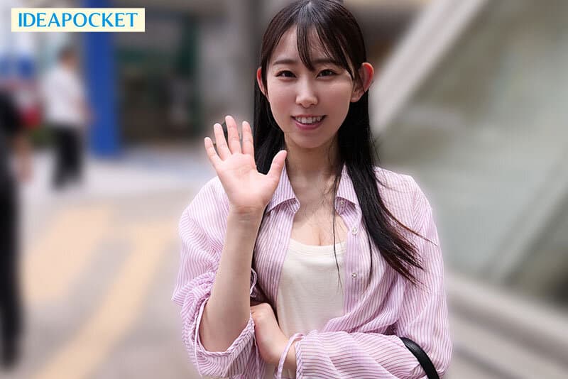 片想いし続けた幼馴染に告白、交際、そして初セックスの日 僕は今までの想いと脱いだら想像を超えるスリム巨乳に興奮が収まらず無我夢中で貪り合った 月城りり香