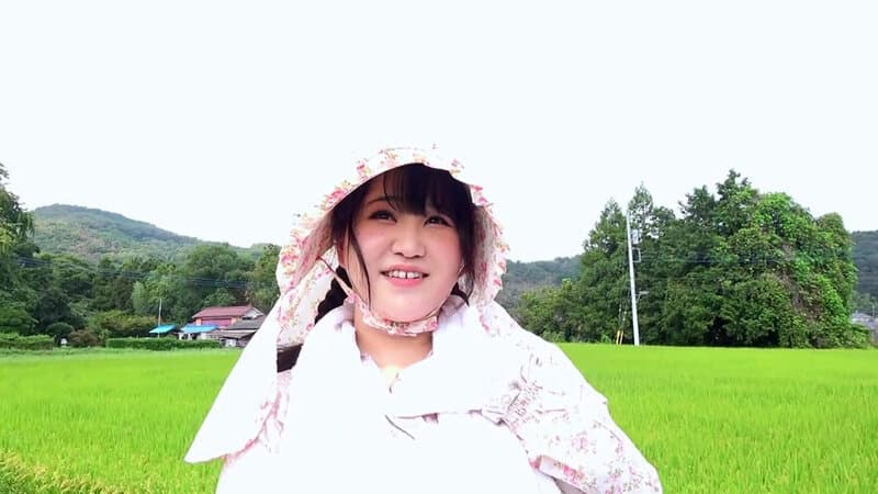 埼玉・長瀞 デカ乳の稲作農家妻 茜さな