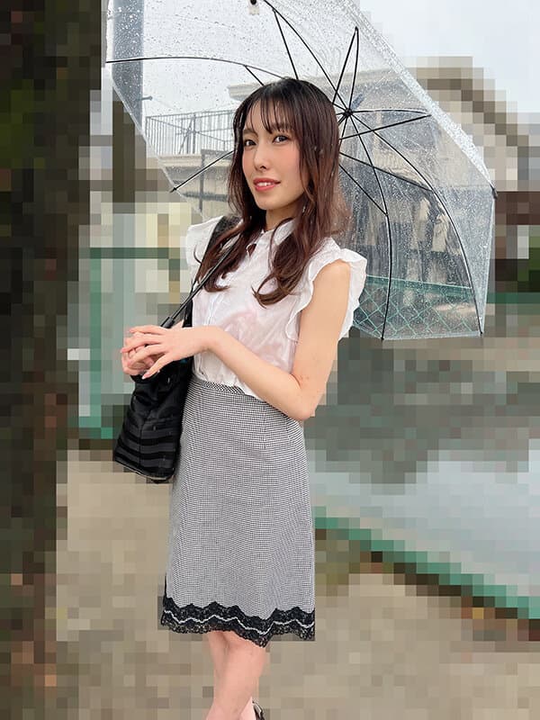 ずんだれ先生 刺激と快楽を求めてやってきた女教師は 長い舌でオヤジチ○ポをひん舐め 汁噴射とヌキ潮を撒き散らし 部屋中をびしょびしょにして帰っていった。 花里アカリ