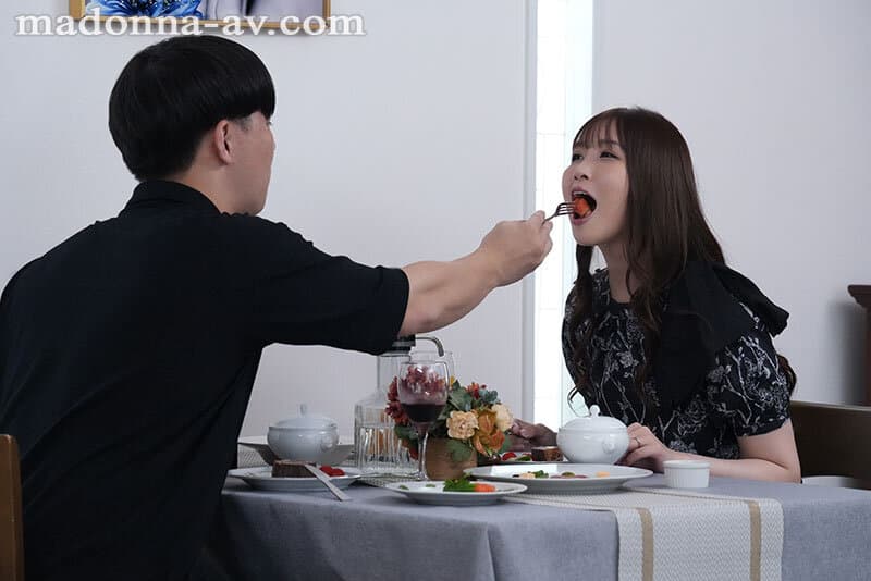 コンドームを使い果たすまでハメまくる、‘初’の2泊3日W不倫旅行。 松野蘭