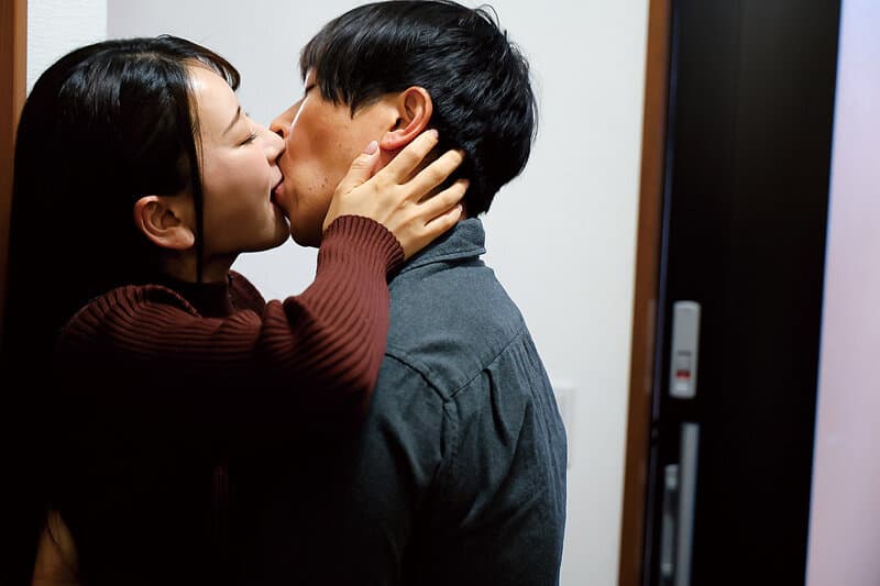 愛する妻の裏の顔 紗々原ゆり