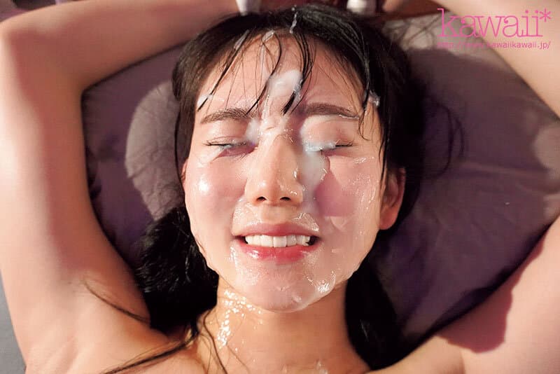 ひたすら美少女の顔射159連発 kawaii*史上最高射精数！顔射ソムリエ厳選！初心で可愛い顔をぐっちょぐちょに汚し放題