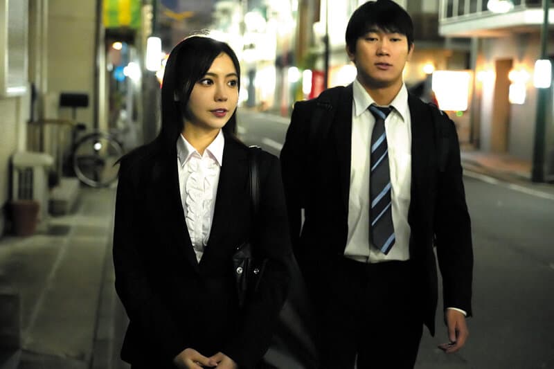 女上司の秘密 プライベートはメス堕ちマゾ女だった 吉澤友貴