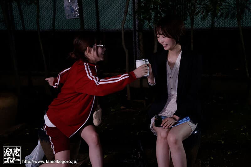 私はなぜか、ゴミ部屋に住むアラサー腐女子ビアンに心とカラダを奪われていくー。 【4畳半アパートレズビアン】 那賀崎ゆきね 沙月恵奈