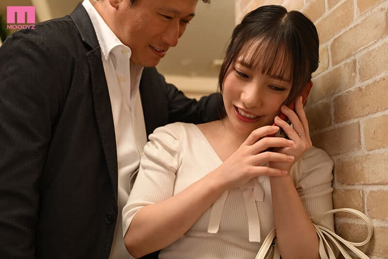 同窓会NTR 性奴●として調教頂いていたご主人様と再会。 松井日奈子