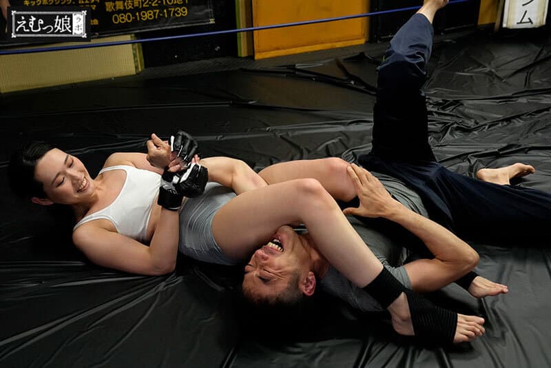 ステゴロ上等！強●パンプ嘔吐！長カテーテル3本刺し！喉をTKOされたい気高き総合イラマファイター KOHARU 三池小春