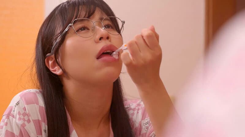 家庭教師先の勉強せずに口内オナニーばかりしている受験生が「チンチンしゃぶらせてくれたら勉強頑張るよ」と言うので今では四六時中チ〇ポをしゃぶらせています 五芭