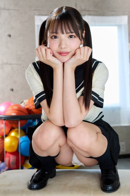 小悪魔挑発美少女 佐藤愛瑠