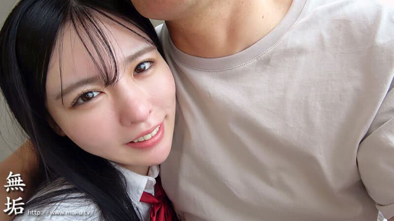 背伸びざかりの制服少女は修学旅行を抜け出してパパ世代おじさんとベロチューデート。そのままホテルに籠って何度も、何度も、中出しセックスでオトナを感じました。 黒島玲衣