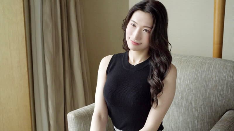 人妻の花びらめくり 小谷舞花