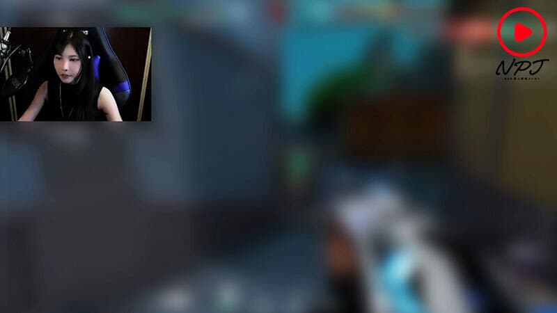 ゲーマーお姉さんの配信に課金しまくってたらオフパコできたよ！！ ミズキさん2〇歳 ゲームとコスプレ大好きな引きこもりお姉さん