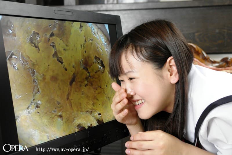 デビュー作で初スカ！アナル丸見え脱糞ハメスカお嬢さん みゆき