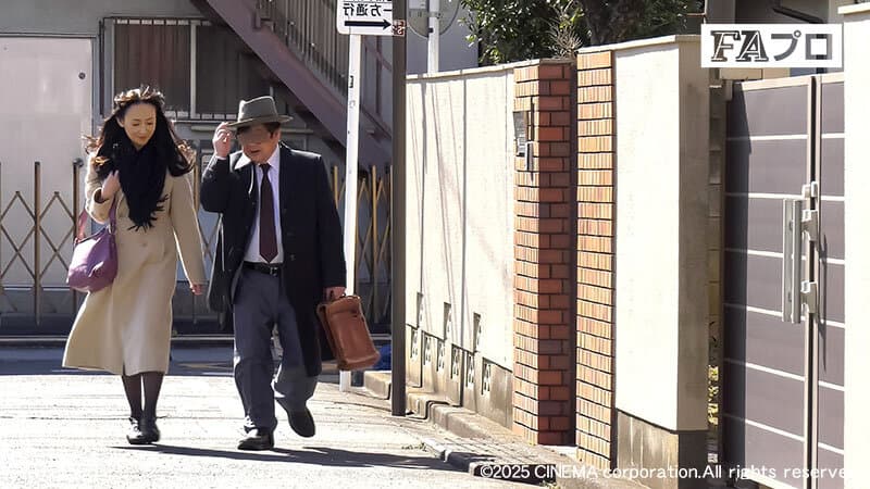 おばさんの接吻＆セックス ベロツバ粘膜地獄 なめる/吸う/からめ合う