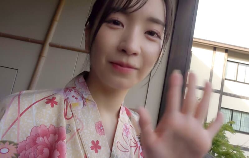 ノーブラ中出し温泉旅行 鈴木真夕