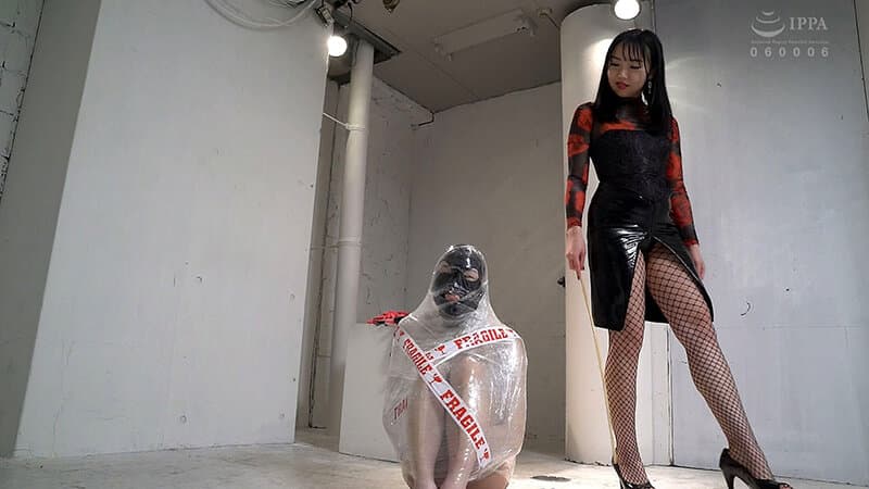 没入、没頭、陶酔 私しか見えなくなっちゃえばいいのよ 鈴蘭（QRDA-211-b）