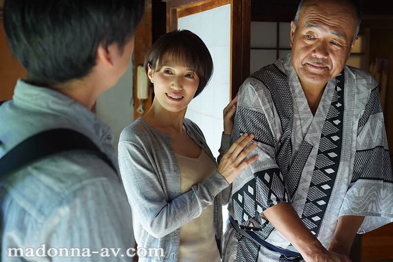 帰省したら、祖父と母がデキていた。あの日、見てしまった出来事が僕を生涯≪熟女好き≫に変えた―。 星冬香