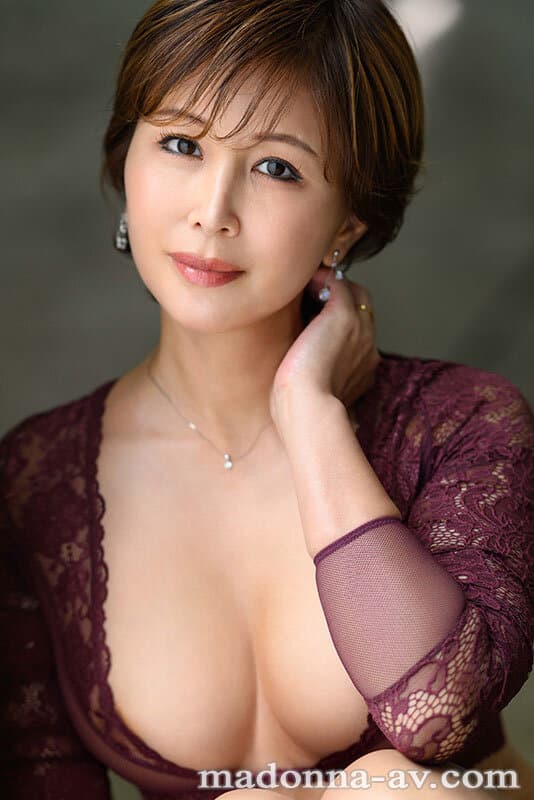 桐岡さつき MONROE 初 BEST ビジュ最強テク最上 レジェンドの濃密エロス8時間14本番