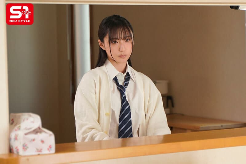 『お兄ちゃん、見て』超清純と思っていた義理の妹が隠れ変態…白昼堂々ノーパンハメ誘惑 新木希空