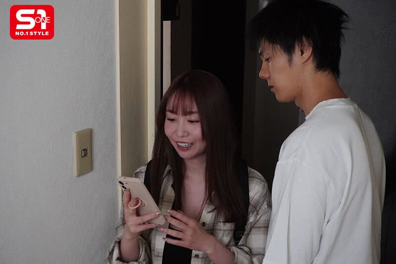 wifi貸す代わりにおっぱいをただで使わせてくれる女友達 夢乃あいか