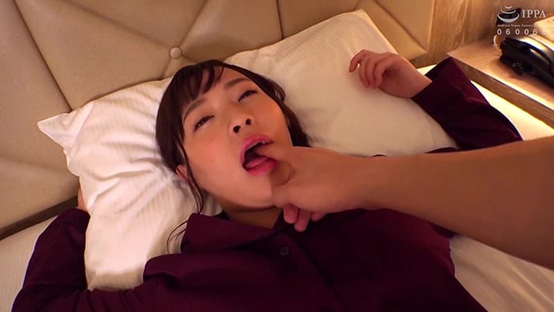 美少女のスケベな素顔丸出しハメ撮りSEX！エッチが気持ち良すぎてエロ顔晒して乱れまくり！