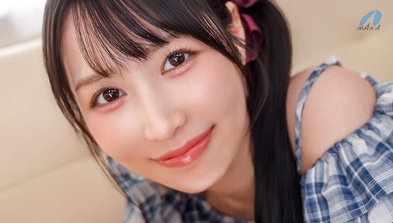 甘えん坊な彼女と密着ベロチュー生中出し性交 朝妃りお